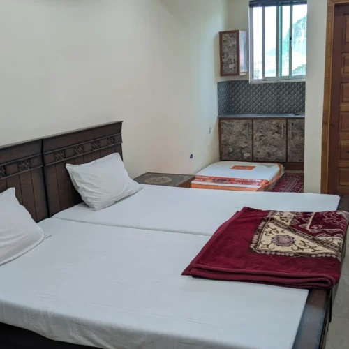 Cozy Single Bed Fully Furnished Room